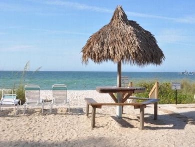 Two Bedroom Sits Along The Gulf